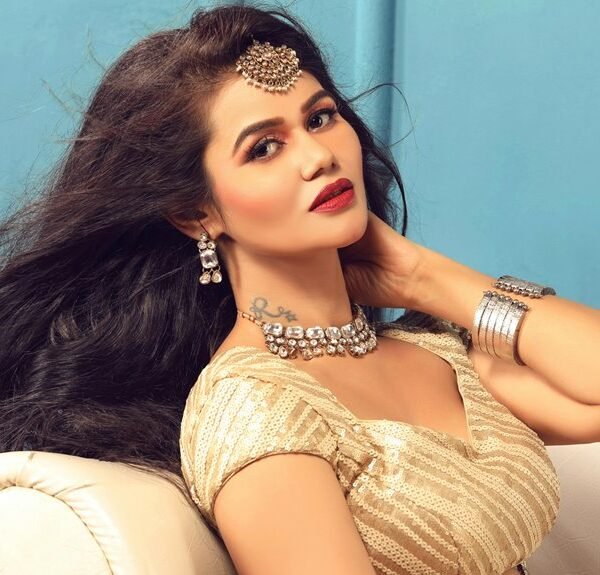 entertainment gossip viral updates